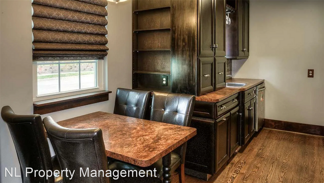 Building Photo - 3 br, 1.5 bath House - 2824 N 69th St.