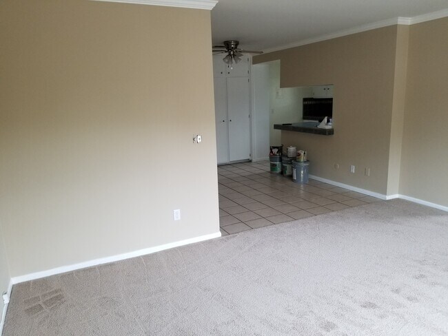 Foto del edificio - 621 S Shelton St