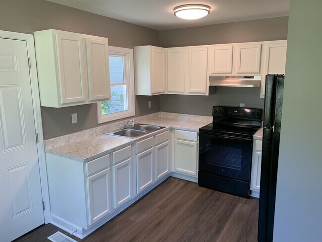 Building Photo - 3703 25th Place