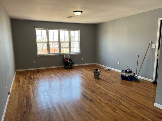 Foto del edificio - 56 Chester Ave