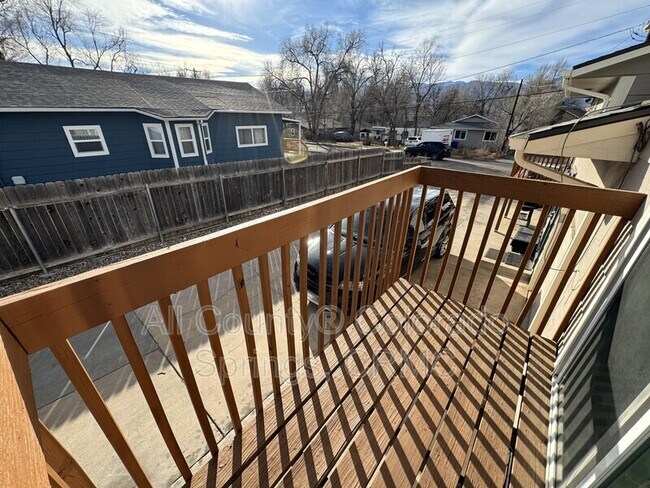 Foto del edificio - 819 Yuma St