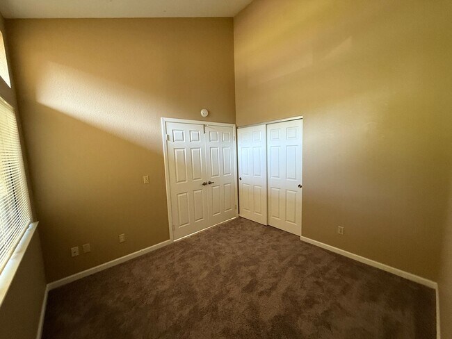 Foto del edificio - A Cute Single Quiet Court Home!