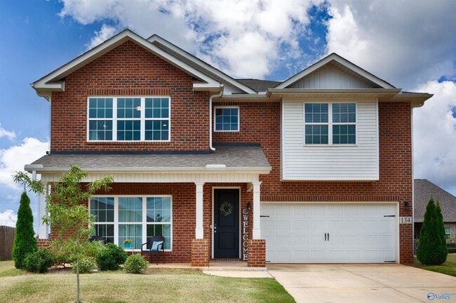 Building Photo - 134 Heritage Lakes Blvd