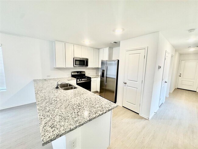 Foto del edificio - 3305 NW 148th St