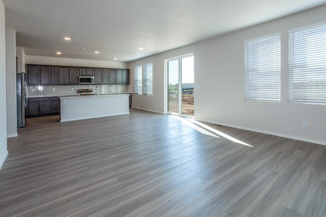 Foto del edificio - 6025 Goodnight Ave