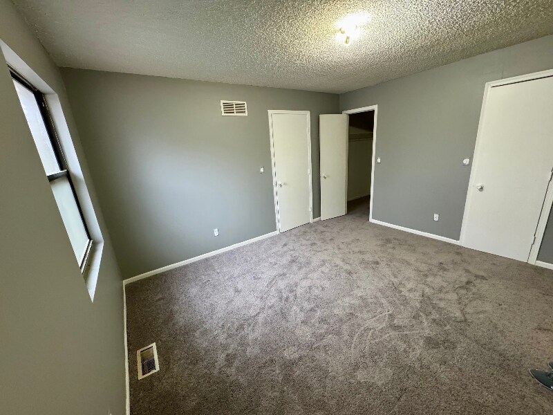 Foto del edificio - 11600 E 24th St S