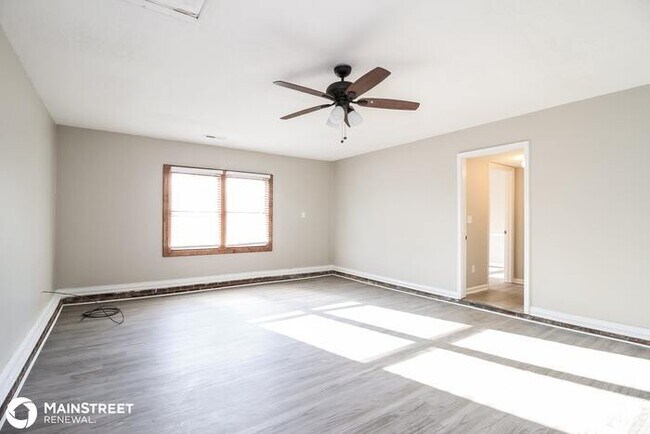Foto del edificio - 4402 Garden Club St, High Point, NC 27265