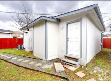 Foto principal - 912 Seymour St