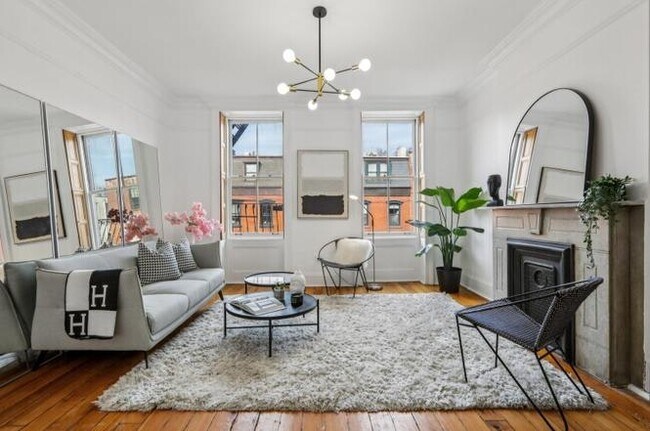 Foto del edificio - 299 8th St