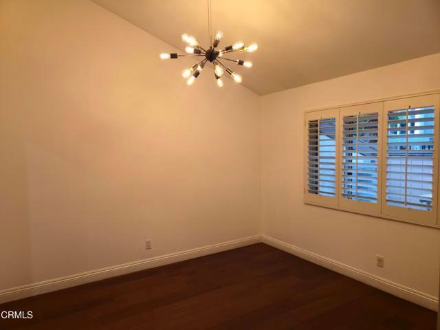 Building Photo - 277 E Del Mar Blvd