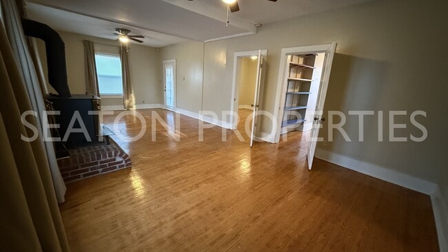 Building Photo - 2723 Copeland St