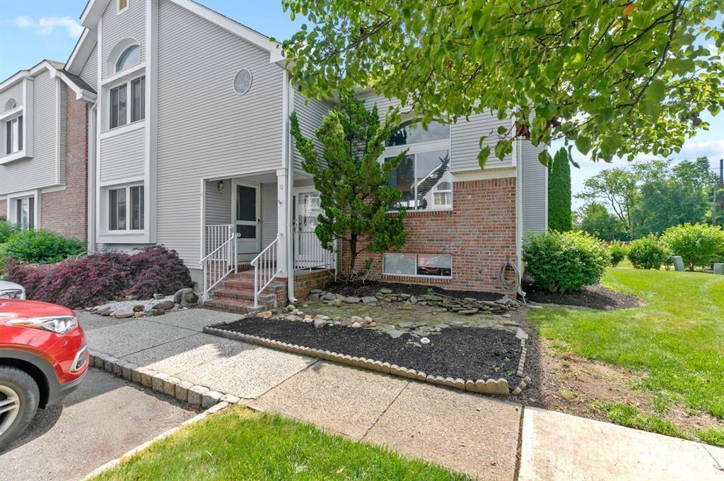 Foto principal - 10 Jamie Ct