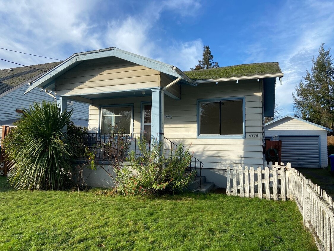 Primary Photo - Beautiful 1 Bedroom in Arbor Lodge Neighbo...