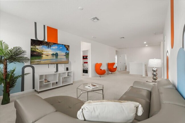 Building Photo - 301 Ballo Dr