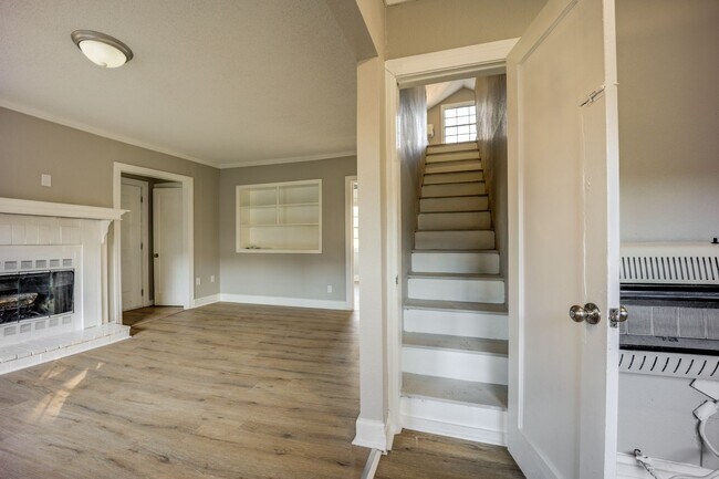 Foto del edificio - Freshly Updated 3 Bedroom House