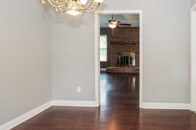 Foto del edificio - 111 Tammy Gaines Ln