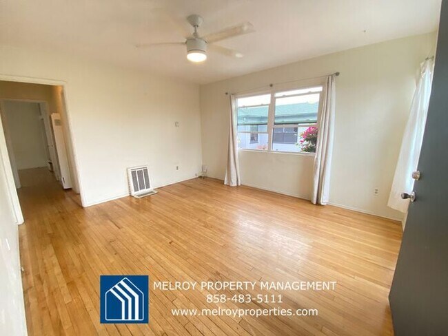 Foto del edificio - 2447 Boundary St