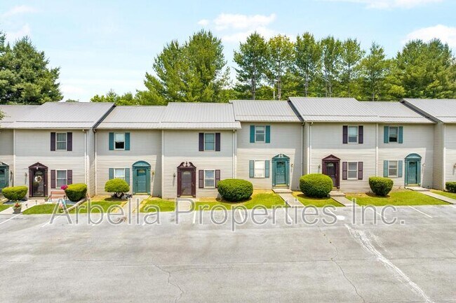 Foto del edificio - 2637 Hwy 11 W