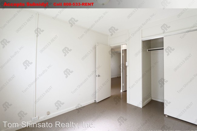 Building Photo - 94-820 Awanei St