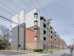 Building Photo - 630 Calvert St