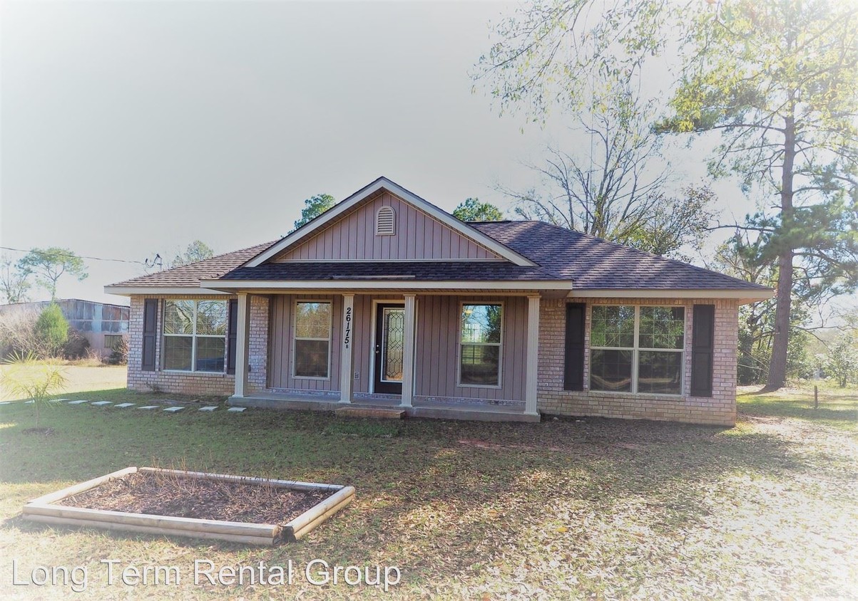 Primary Photo - 3 br, 2 bath House - 26175 Hwy 90