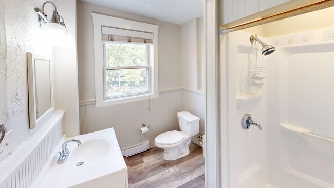 Photo - 108 Meridian Street Apartment