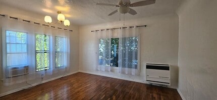 Building Photo - 1352 S Dunsmuir Ave