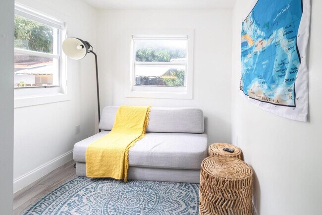 Foto del edificio - 330 SW 18th Rd