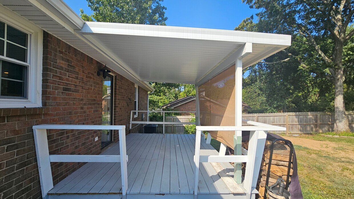 Primary Photo - Hendersonville TN 3 bed 2 bath house