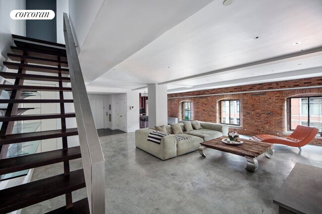 Building Photo - 79 Laight St