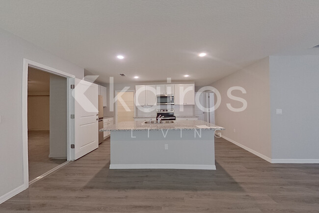 Foto del edificio - 8676 SW 43rd Ter