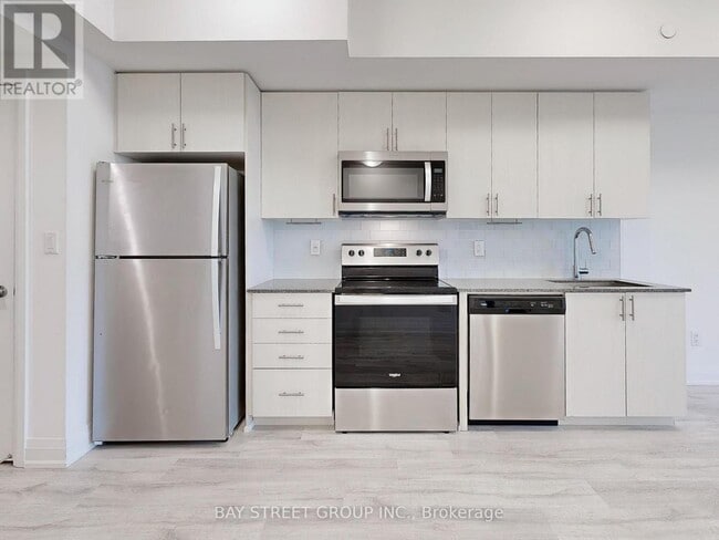 Photo du bâtiment - 9700 Ninth Line