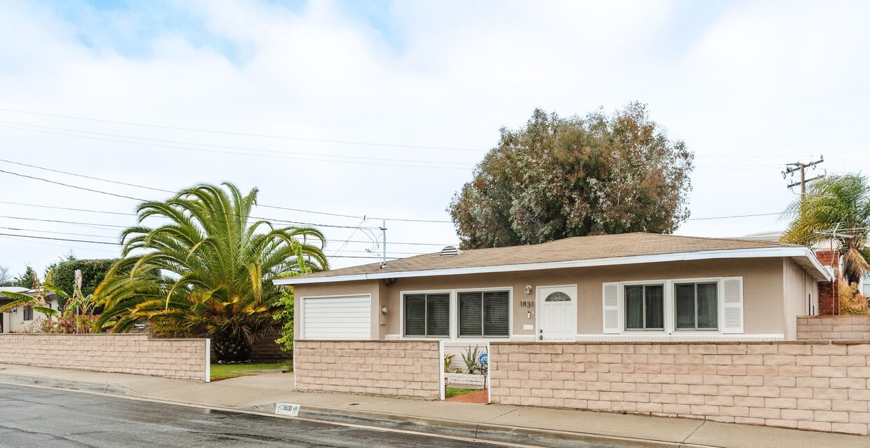 Primary Photo - 1831 259th St