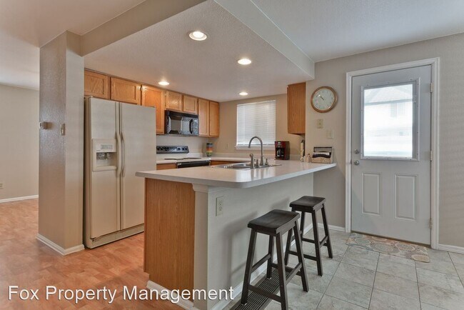 Building Photo - 3 br, 2.5 bath House - 1733 Spencer Street