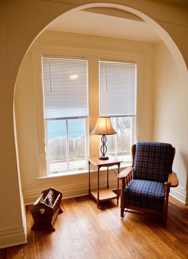 Foto del edificio - Stunning Furnished Historic Renovation in ...