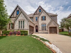 Building Photo - 914 Pleasant View Dr