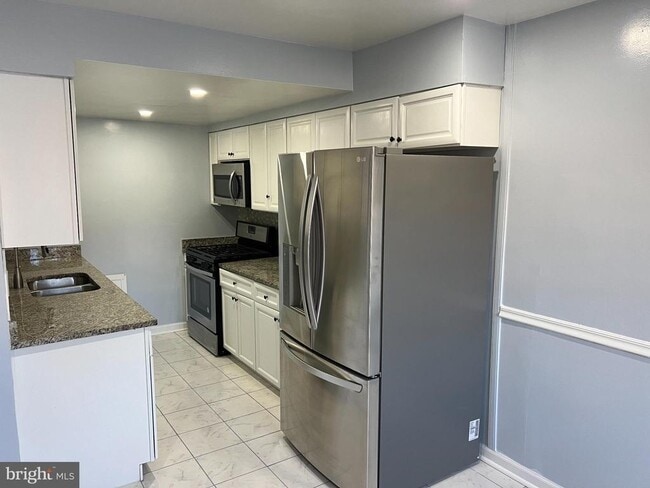 Foto del edificio - 15019 Ashdale Cir