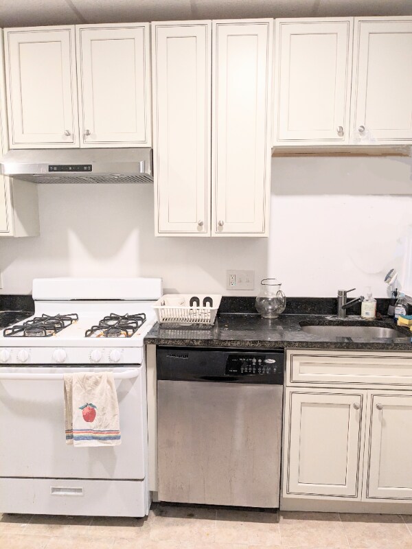 Building Photo - 5344 Beeler St