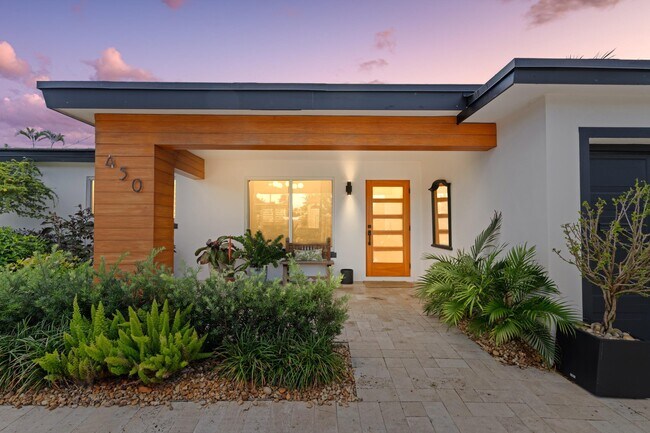 Foto del edificio - 450 NE 5th Cir