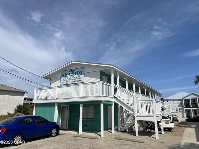 Building Photo - 16410 Front Beach Rd