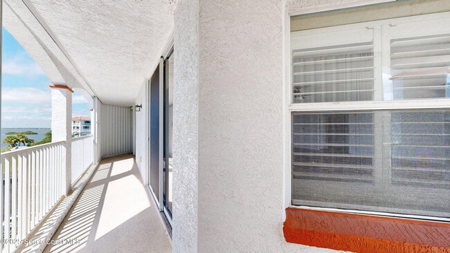 Building Photo - 8935 Puerto Del Rio Dr