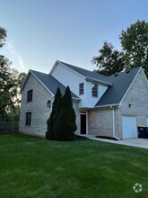 Building Photo - 10600 Central Ave