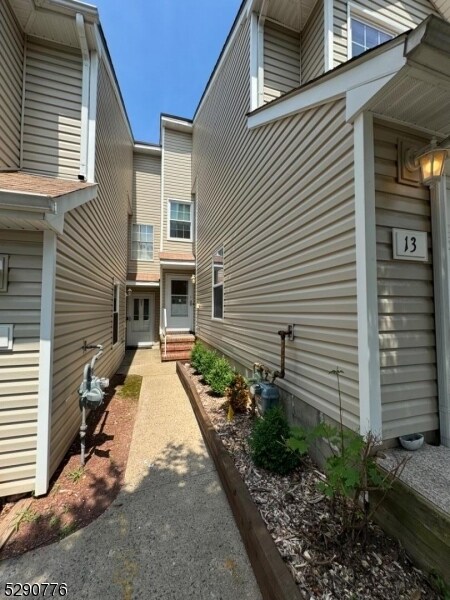 Foto del edificio - 13 De Palma Ct