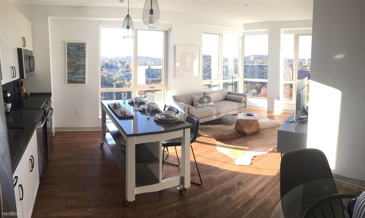 Foto principal - 49 Ellingwood St