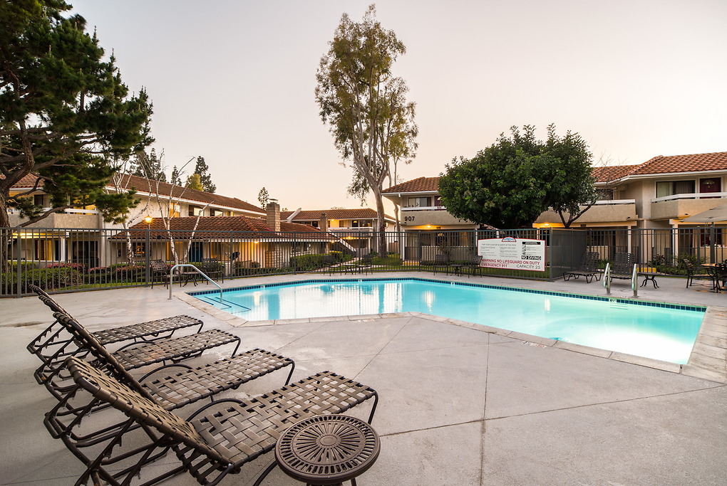 Camarillo Oaks Apts