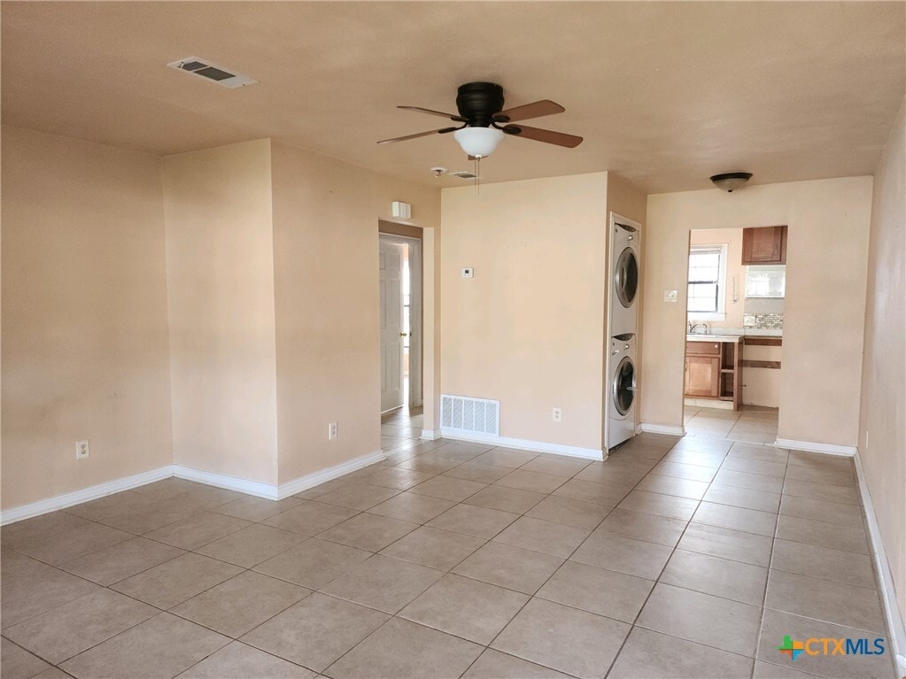 Building Photo - 1708 Poage Ave