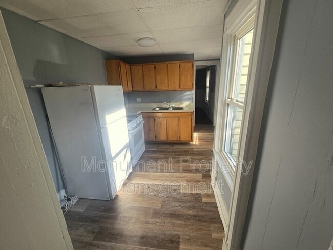 Building Photo - 334 Clay St