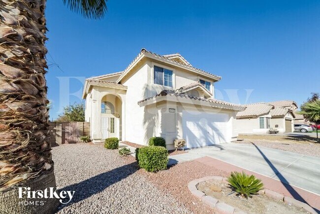 Foto del edificio - 4715 Rockpine Dr