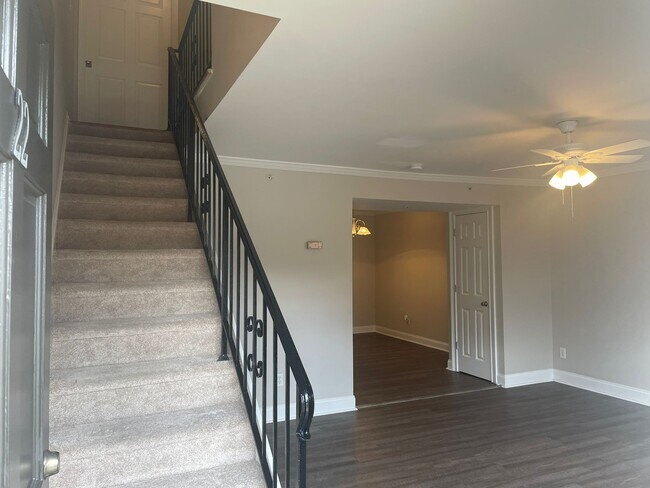 Foto del edificio - 22 Villa Ct SE