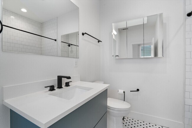 Foto del edificio - 4004 Avenue C